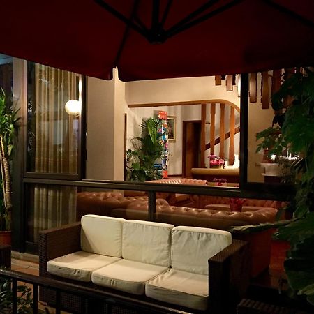 Meuble Lariana Hotel Bellaria – Igea Marina Kültér fotó