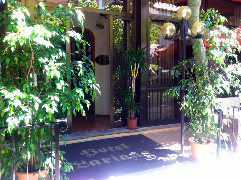 Meuble Lariana Hotel Bellaria – Igea Marina Kültér fotó
